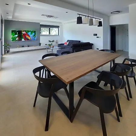 Ferienhaus Tara