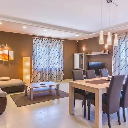 Tara Villa *